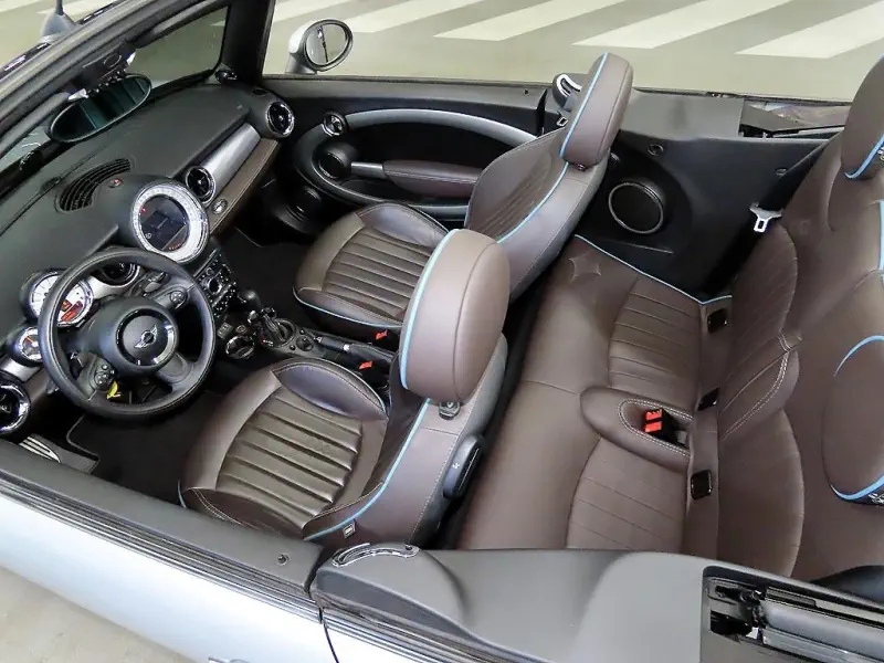 MINI Cabrio