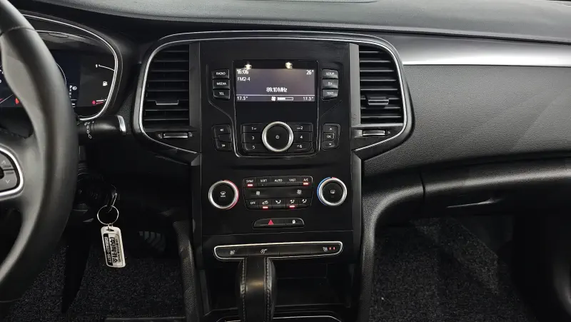 Renault Samsung SM6