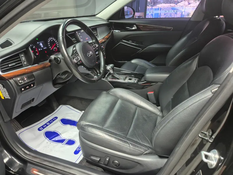 Kia K7