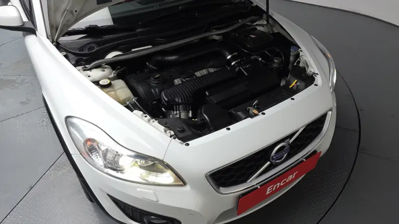 Volvo C30