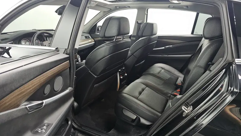 BMW 5-Series Gran Turismo
