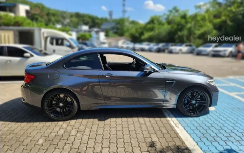BMW M2