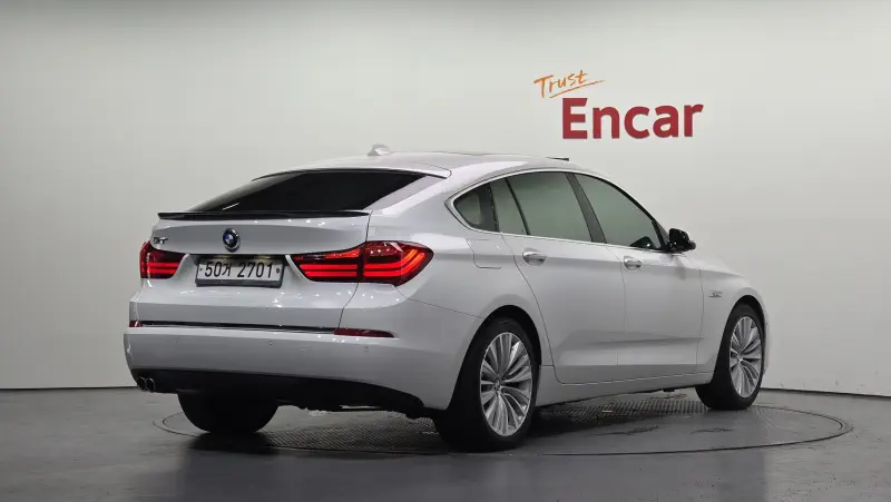BMW 5-Series Gran Turismo