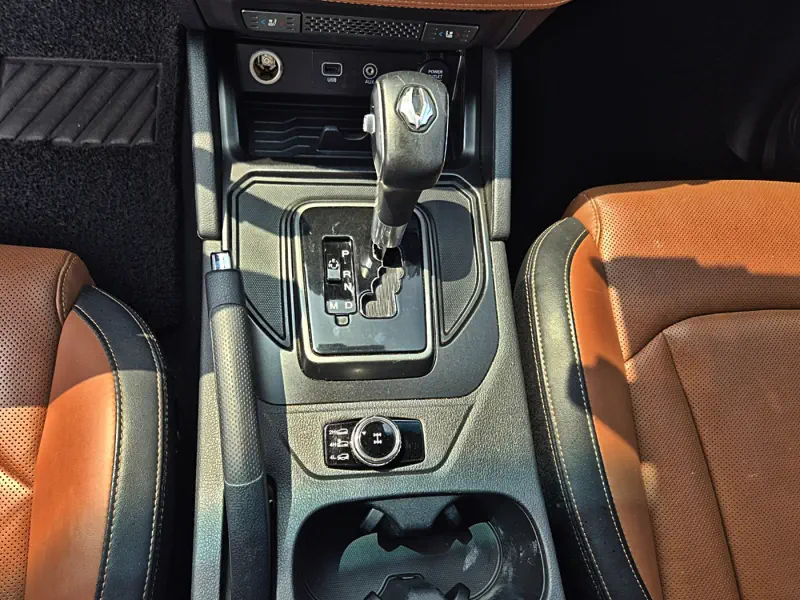 SsangYong Rexton Sports Khan