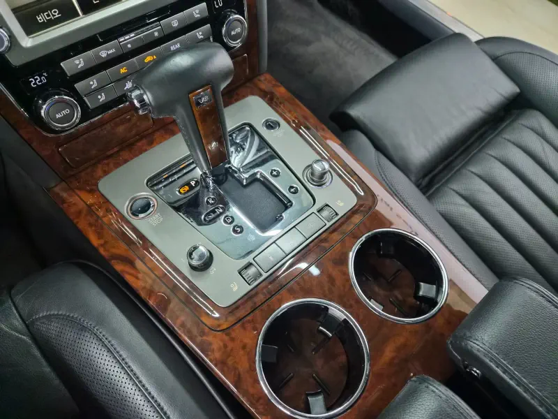 Volkswagen Phaeton
