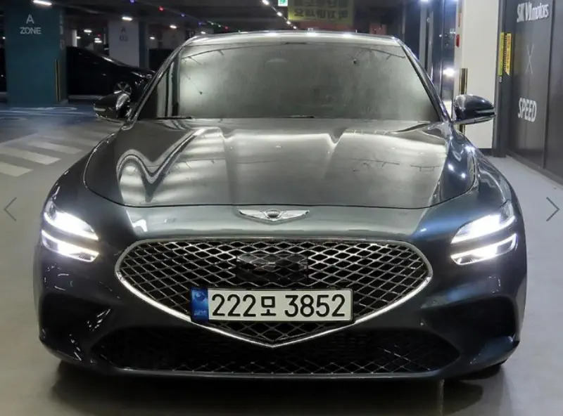 Genesis G70