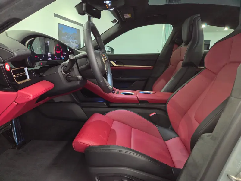 Porsche Taycan