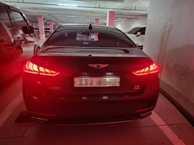 Hyundai Genesis