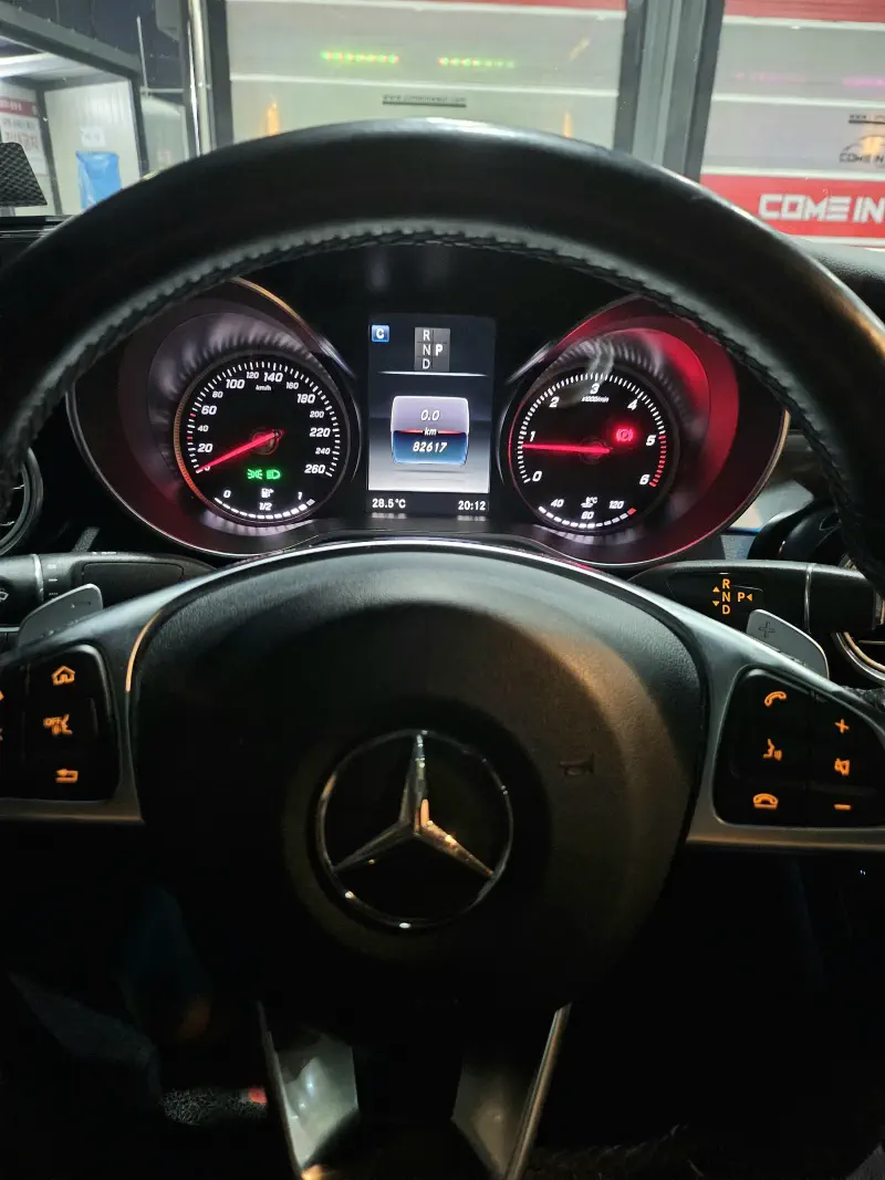 Mercedes-Benz C-Class