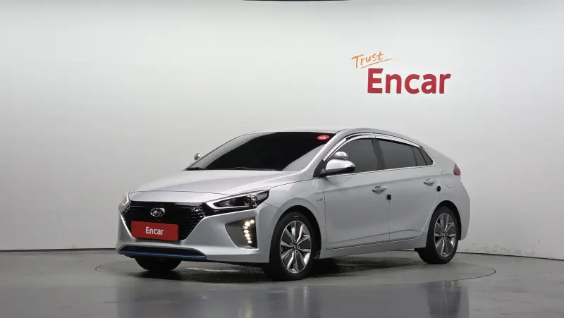 Hyundai Ioniq