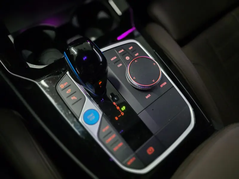 BMW iX3