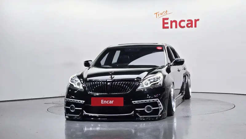 Hyundai Equus