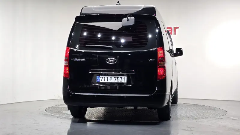 Hyundai Grand Starex