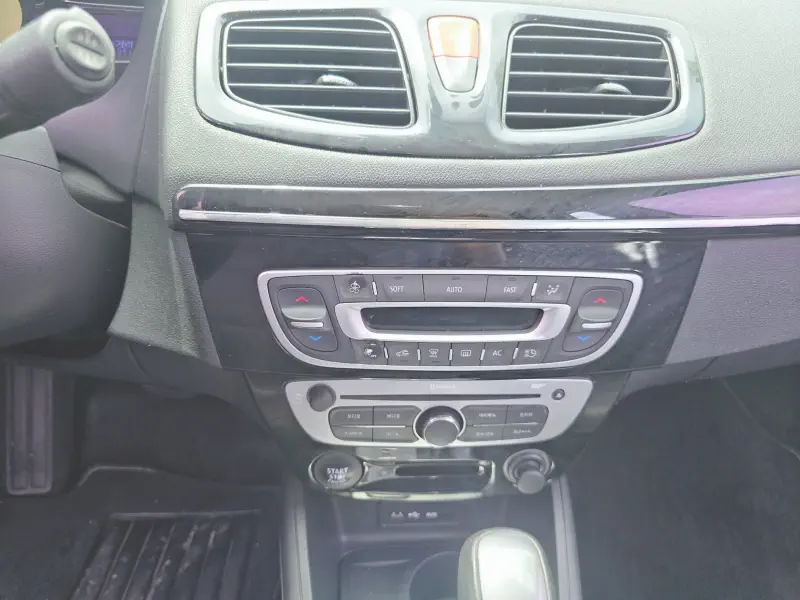 Renault Samsung SM3 Z.E.