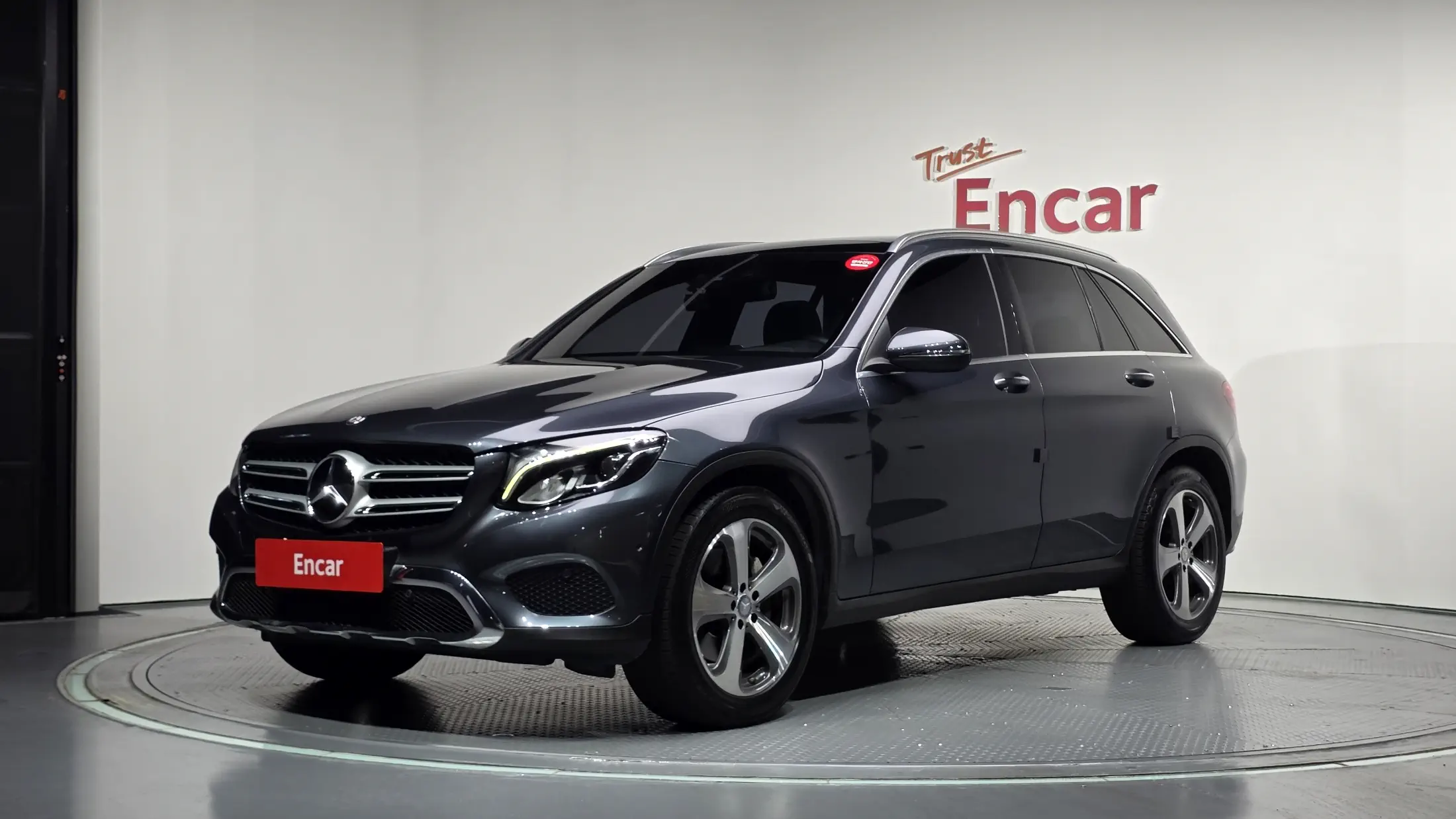 Mercedes-Benz GLC-Class 2016