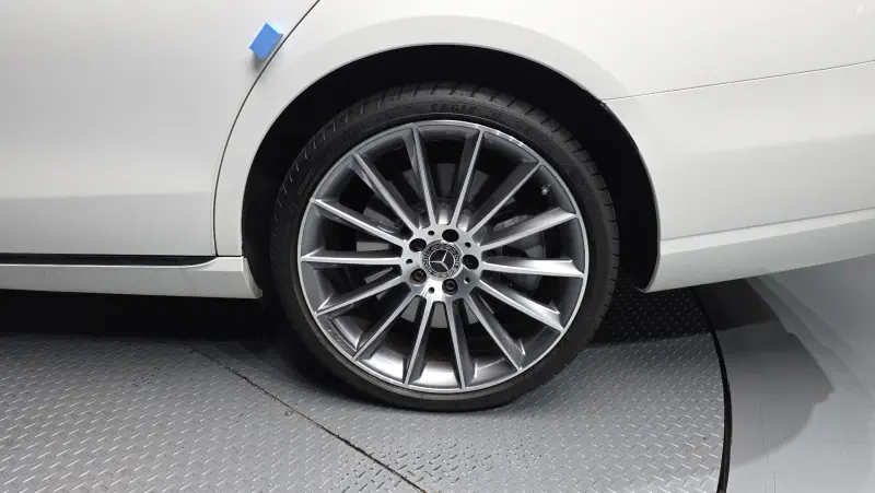 Купить Mercedes-Benz E-Class Gyeonggi из Кореи