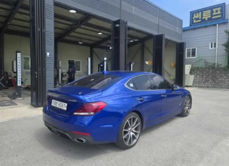 Genesis G70
