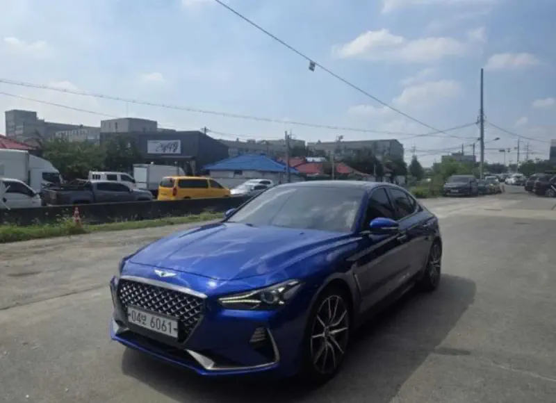 Genesis G70