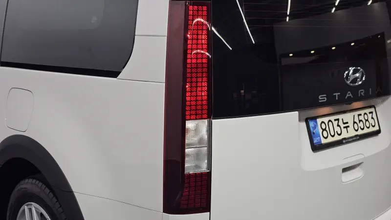 Hyundai Staria