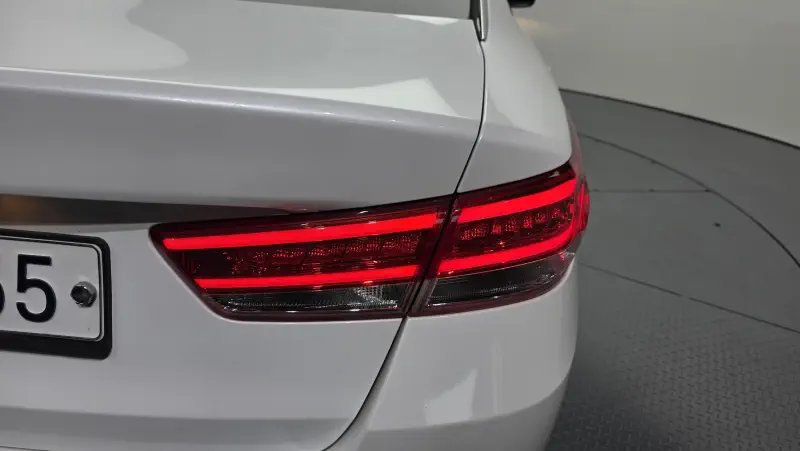 Купить Kia K5 Incheon из Кореи