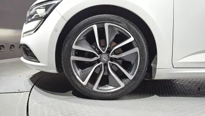 Renault Samsung SM6