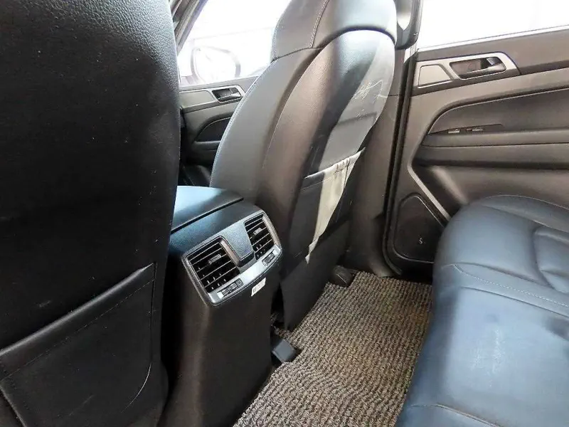 SsangYong Rexton Sports Khan