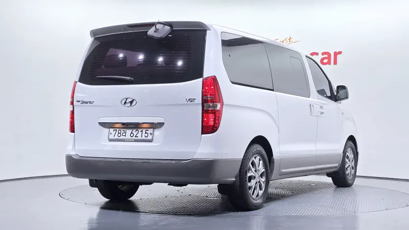 Hyundai Grand Starex