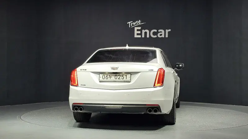 Cadillac CT6