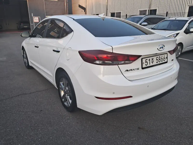 Hyundai AVANTE