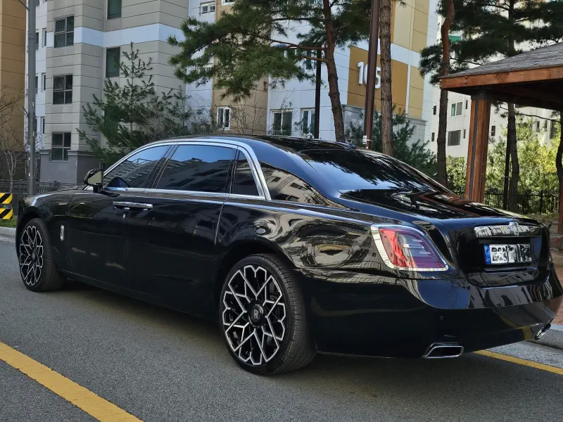 Rolls-Royce GHOST