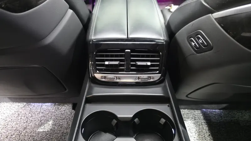 Genesis EQ900