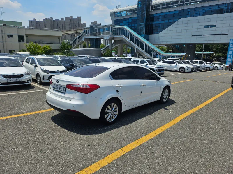 Kia K3