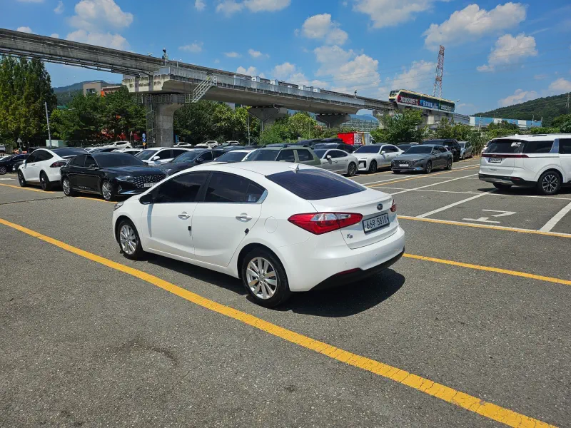 Kia K3