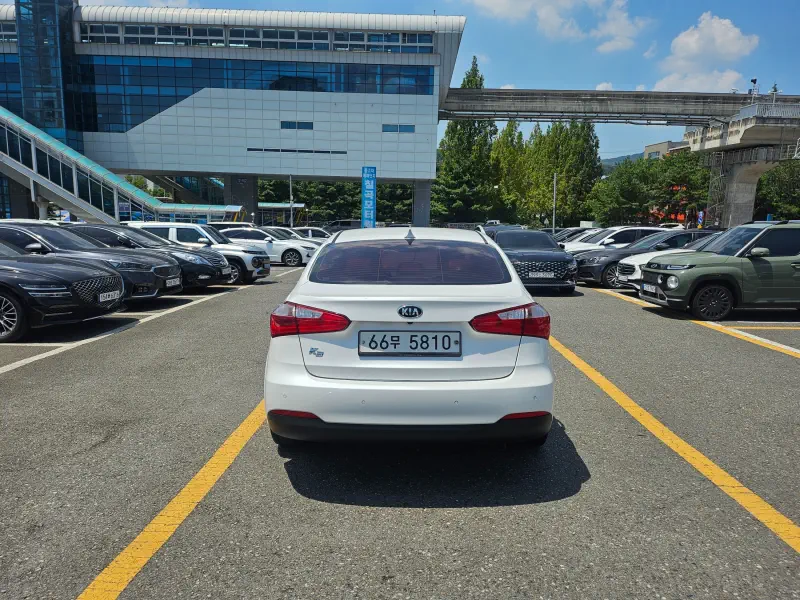 Kia K3