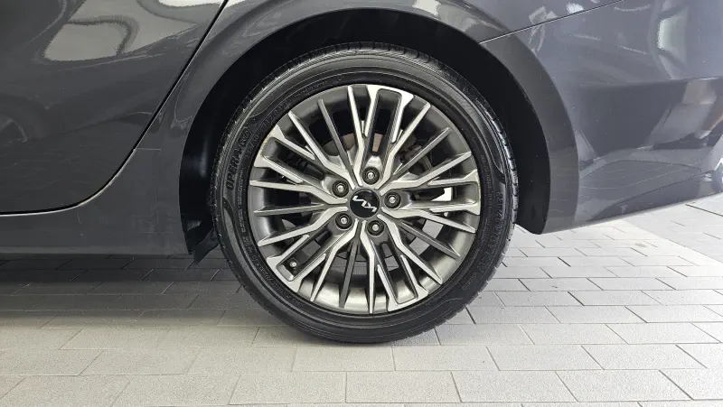 Kia K3