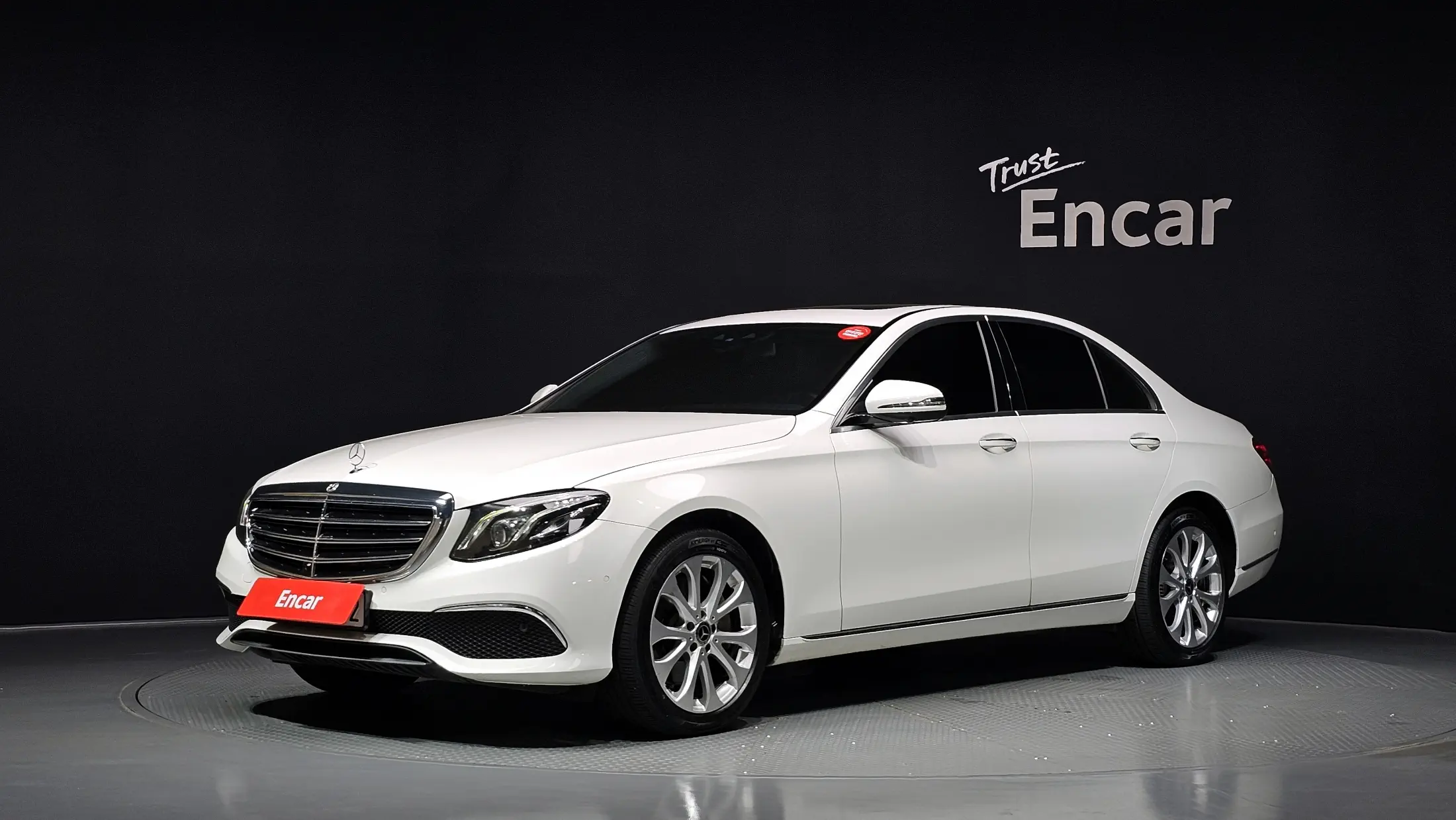 Mercedes-Benz E-Class 2017