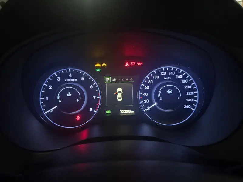 Hyundai Aslan
