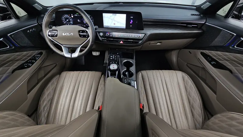 Kia K8