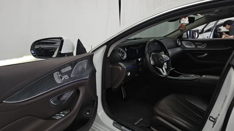 Mercedes-Benz CLS-Class