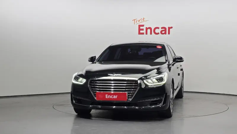 Genesis EQ900