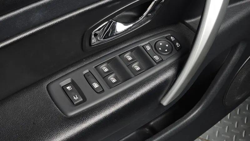 Renault Samsung SM5