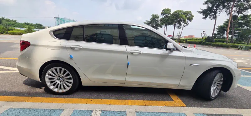 BMW 5-Series Gran Turismo