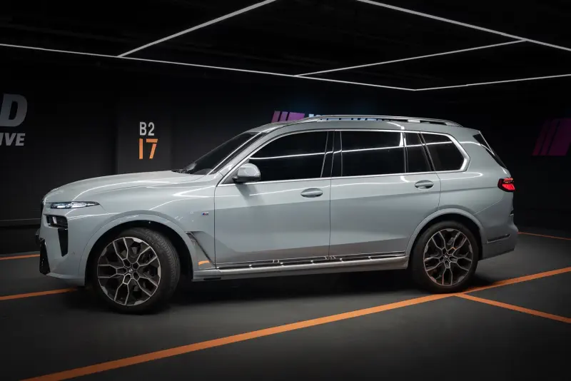 BMW X7