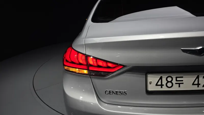 Hyundai Genesis