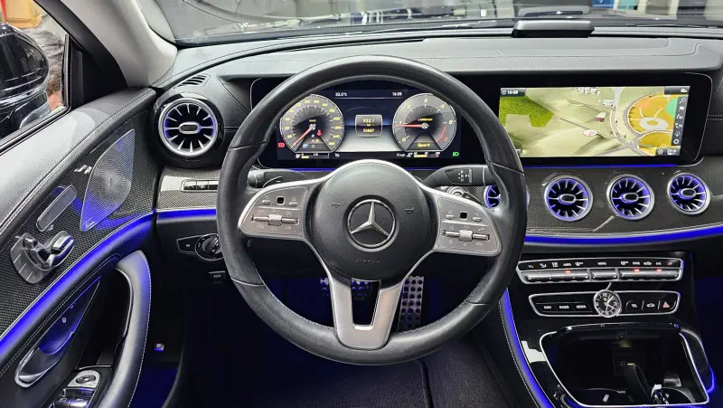 Mercedes-Benz CLS-Class