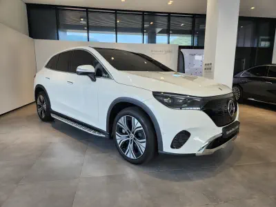Mercedes-Benz EQE