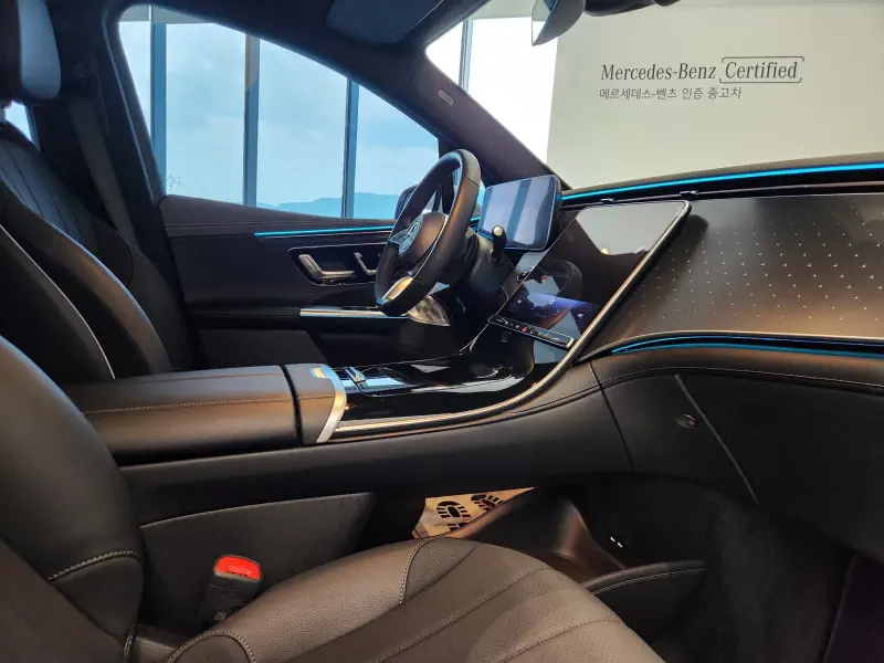 Mercedes-Benz EQE