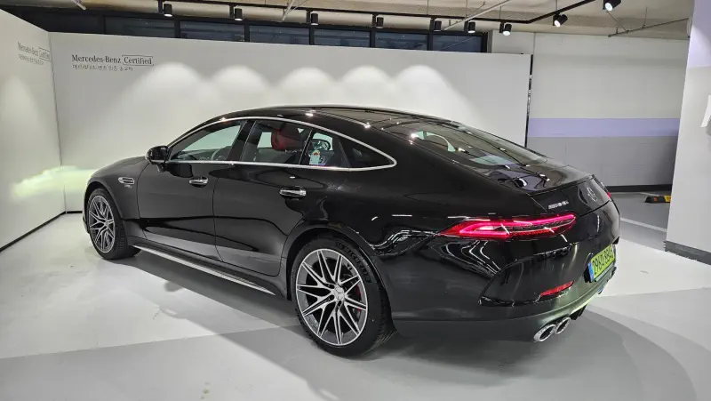 Mercedes-Benz AMG GT