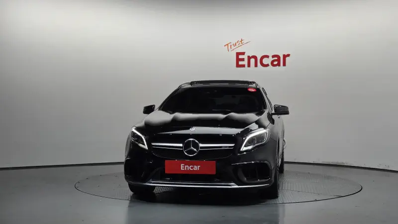Mercedes-Benz GLA-Class