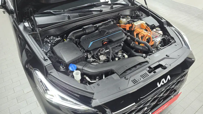 Kia K8